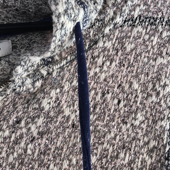 American Rag white grey zip up sweater - Picture 4 of 5